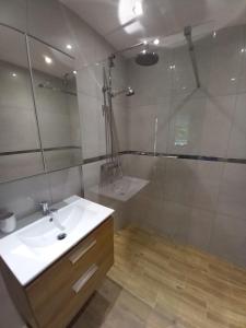 Kúpeľňa v ubytovaní Apartament przy Obozie
