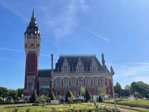 Afbeelding uit fotogalerij van Le bien venue chez vous in Calais