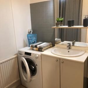 Fotografia z galérie ubytovania Appartement T2 cosy proche centre ville v destinácii Vannes + 10 fotografií