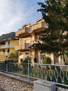 Fotografie z fotogalerie ubytování Apartments Sretna v Gradaci