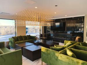 Gallery image of Mount Alverno Luxury Resorts in Caledon