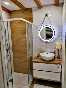 Koupelna v ubytování Deluxe Loft Studio Apartment