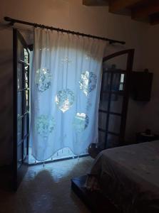 Postel nebo postele na pokoji v ubytování Villa Anesis-Παραθαλάσσια βίλα