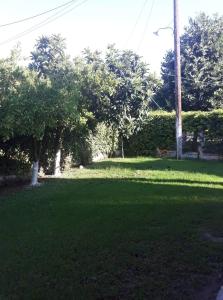 Zahrada ubytování Villa Anesis-Παραθαλάσσια βίλα