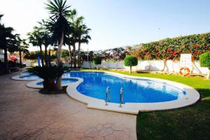 Bazén v ubytovaní South facing Casa Bonnie alebo v jeho blízkosti