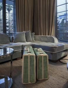 Shepley South Beach Hotel的休息区