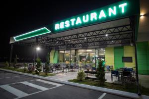 Restaurace v ubytování Hotel-VH