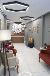 A seating area at Tavra hotel