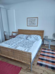 Łóżko lub łóżka w pokoju w obiekcie Apartment Trappelgasse