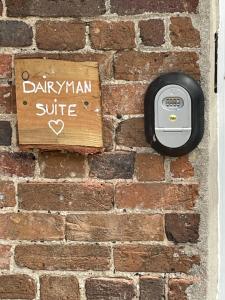 Certifikát, hodnocení, plakát nebo jiný dokument vystavený v ubytování The Dairyman Suite
