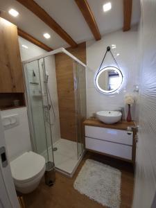 Koupelna v ubytování Deluxe Loft Studio Apartment