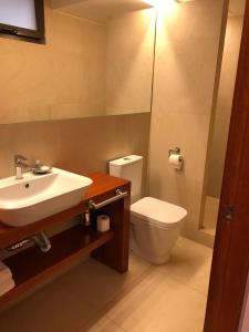 Koupelna v ubytování HOTEL ISLA PLANA