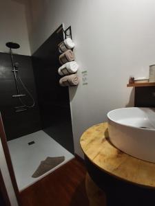 Ванная комната в B & B Les Secrets des Loges