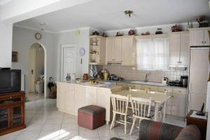 Εξοχική κατοικία με θέα στο Νησάκι Κέρκυρας, Βιγλατούρι – Ενημερωμένες  τιμές για το 2022