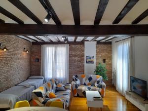 Posezení v ubytování URBAN LOFT LA GALERÍA