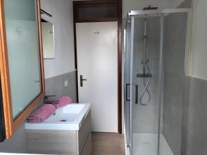 A bathroom at Casa Vacanze Breva