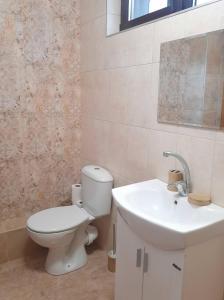 Φωτογραφία από το άλμπουμ του Апартамент Popoff σε Chepelare