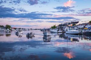 Gallery image of Falmouth Tides in Falmouth