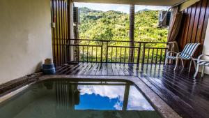 Balkoni atau teres di Ayawan Hot Spring Resort