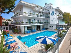 Bazén v ubytování Hotel La Cappuccina nebo v jeho okolí