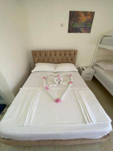 Postel nebo postele na pokoji v ubytování Villa Mateo