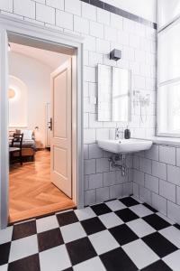 Koupelna v ubytování Apartmány Krmanova + 37 fotografií