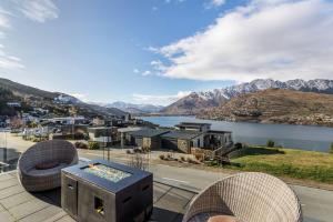 Gallery image of Highview Haven by Relaxaway Holiday Homes in Queenstown