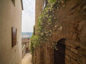 Monte San MartinoにあるBelvilla by OYO Santa Caterinaのギャラリーの写真