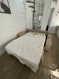 Posteľ alebo postele v izbe v ubytovaní Atico duplex con Terraza en pleno centro de Jerez