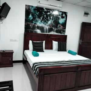Posteľ alebo postele v izbe v ubytovaní Lake Front Yala Safari
