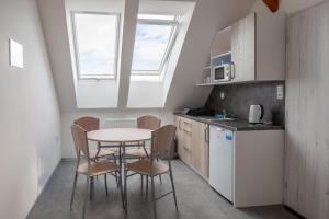Cucina o angolo cottura di Apartmány Domek u lesa