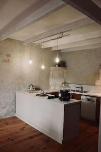 Küche/Küchenzeile in der Unterkunft La Saintonge