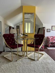 Istumisnurk majutusasutuses Apartman Lora