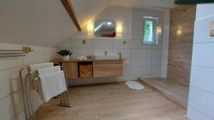 Koupelna v ubytování Apartmány Pod Lesem