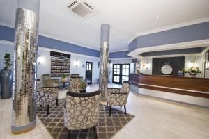 Hotel Thuringerhof tesisinde bir oturma alanı