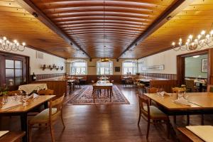 Restaurace v ubytování Zum Roten Bären