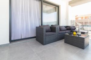 Posezení v ubytování Luxury beachfront Villa Crystal Aenona - by TA Leut Agency
