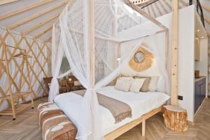 Fotografie z fotogalerie ubytování JURTLANDIA jurta BOHO v destinaci Lubiatowo