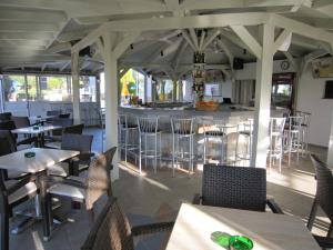 En restaurant eller et andet spisested på Nikolas Villas Appartments