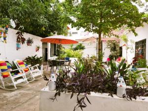 Taman di luar Casa Zaida Hostal Vintage
