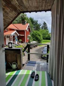 Aed väljaspool majutusasutust Pilakvarn
