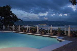 Gallery image of Polkerris Bed & Breakfast in Montego Bay