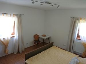 Posteľ alebo postele v izbe v ubytovaní Rauthhof Pitztal