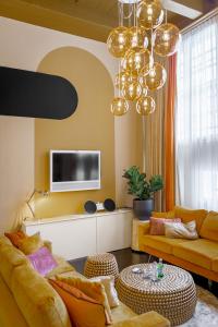 Een TV en/of entertainmentcenter bij Librije's Hotel
