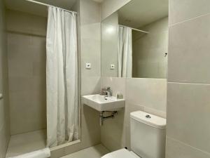 Kúpeľňa v ubytovaní Figaro Suites