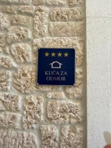 Ein Zertifikat, Auszeichnung, Logo oder anderes Dokument, das in der Unterkunft Citadela ausgestellt ist