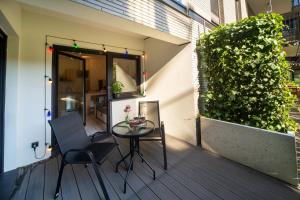Balkón alebo terasa v ubytovaní Maya's Flats & Resorts 17 - NADMOTLAWIE