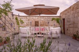 Patio nebo venkovní prostory v ubytování Serinn House