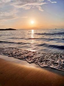 A beach at or near a szállodákat