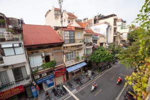 Foto da galeria de Hanoisunflowersuitehostel em Hanói